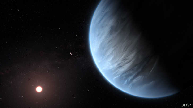 A handout artist's impression released on September 11, 2019, by ESA/Hubble shows the K2-18b super-Earth, the only super-Earth exoplanet known to host both water and temperatures that could support life. - For the first time, water has been discovered in the atmosphere of a exoplanet with Earth-like temperatures that could support life as we know it, scientists revealed on September 11, 2019. (Photo by M. KORNMESSER / ESA/Hubble / AFP) / RESTRICTED TO EDITORIAL USE - MANDATORY CREDIT "AFP PHOTO /ESA/HUBBLE/M.KORNMESSER " - NO MARKETING - NO ADVERTISING CAMPAIGNS - DISTRIBUTED AS A SERVICE TO CLIENTS
