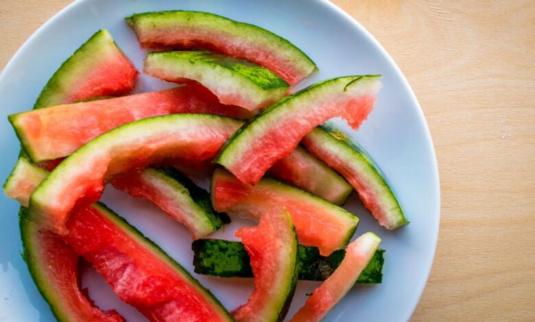 watermelon-rinds-on-plate-u-do-trung-1908141280x720-1-780x470