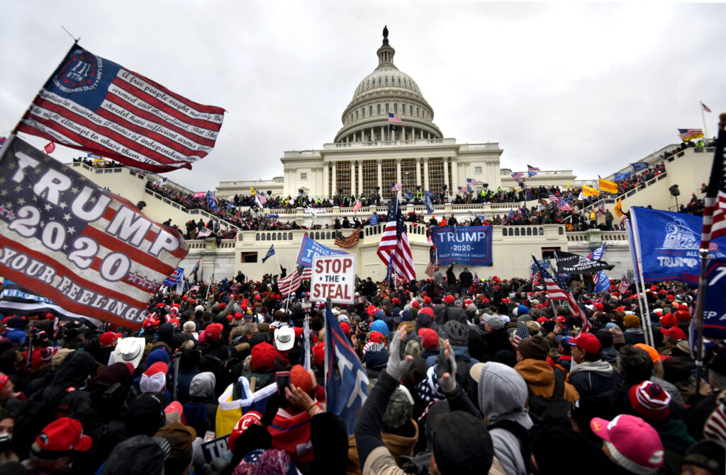 January 6, 2021, Washington, DC, USA: Supporters of President Donald Trump breach the U.S. Capitol as election results are to be certified in Washington DC on January 6, 2021. (Credit Image: © Carol Guzy/ZUMA Wire)