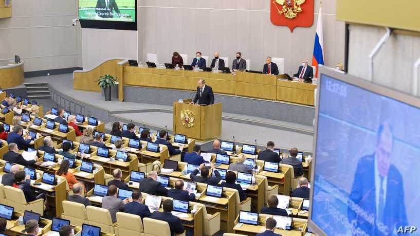 This handout photograph taken and released by the Russian Foreign Ministry on January 26, 2022, shows Russian Foreign Minister Sergei Lavrov delivering a speech during a session of the State Duma, the lower house of Russia's parliament in Moscow. (Photo by Handout / RUSSIAN FOREIGN MINISTRY / AFP) / RESTRICTED TO EDITORIAL USE - MANDATORY CREDIT "AFP PHOTO / Russian Foreign Ministry" - NO MARKETING - NO ADVERTISING CAMPAIGNS - DISTRIBUTED AS A SERVICE TO CLIENTS