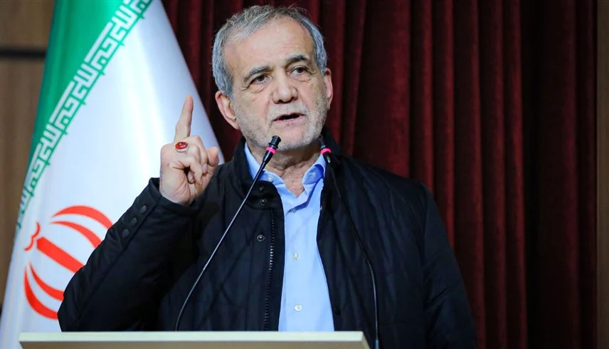 الرئيس الإيراني يتهم أمريكا وإسرائيل بتأجيج “أعمال الشغب”