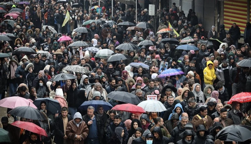 أكراد سوريا يحتجون على أحداث حلب الدامية