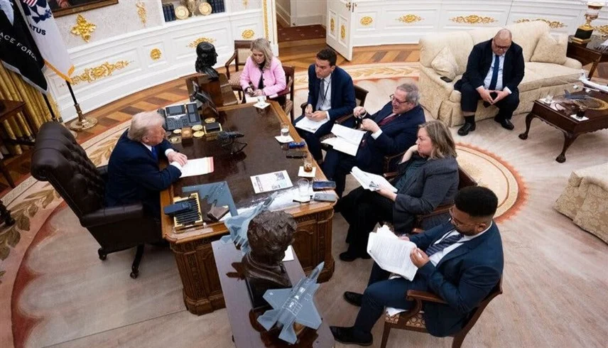 ترامب يلمح إلى استمرار الإشراف على فنزويلا فترة طويلة