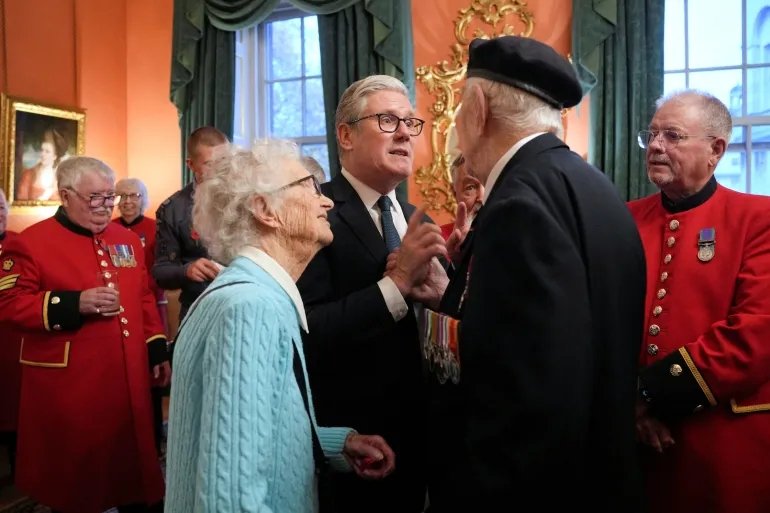 كاتب بريطاني: نحن غير مستعدين الآن لخوض حرب كبرى