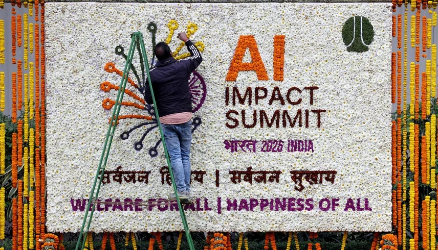 قمة الذكاء الاصطناعي في الهند.. صفقات مليارية من غوغل وإنفيديا